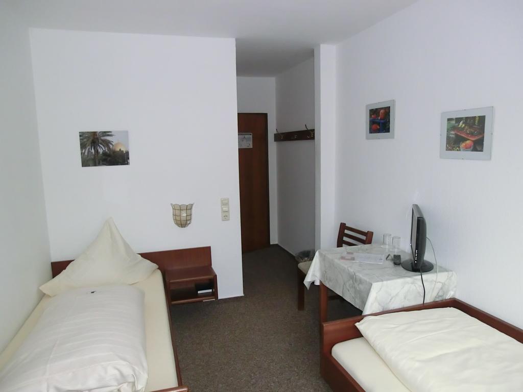 Donauhotel Neu-Ulm Quarto foto